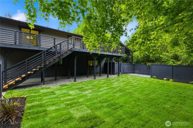 4008 NE 197th Street, Lake Forest Park, WA 98155