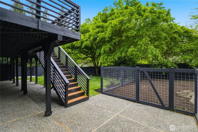 4008 NE 197th Street, Lake Forest Park, WA 98155