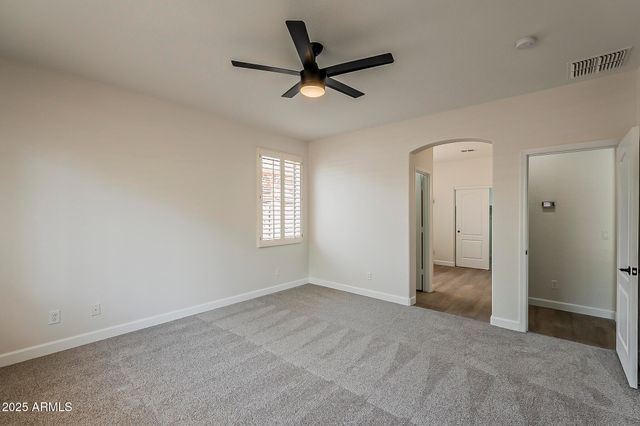 180 W ROADRUNNER Drive, Chandler, AZ 85286