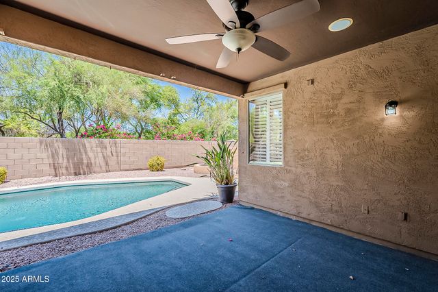 180 W ROADRUNNER Drive, Chandler, AZ 85286