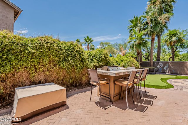 180 W ROADRUNNER Drive, Chandler, AZ 85286