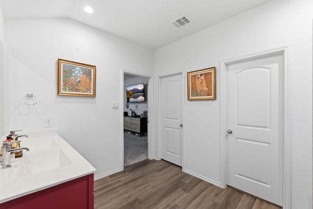 322 Coral Drift Court, Crosby, TX 77532