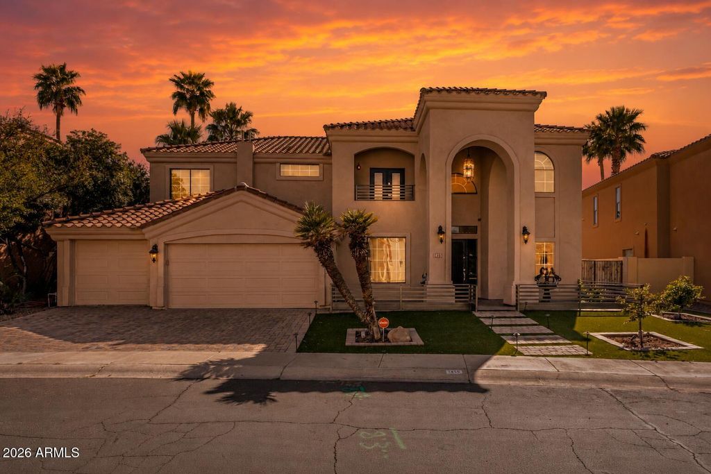 1455 W HEATHER Avenue, Gilbert, AZ 85233 — exterior