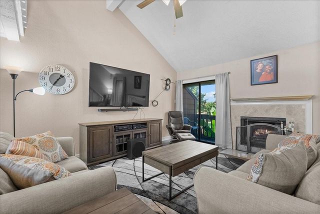721 Davis Road, League City, TX 77573