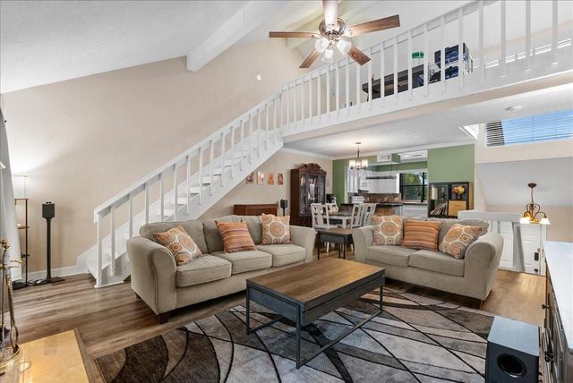 721 Davis Road, League City, TX 77573