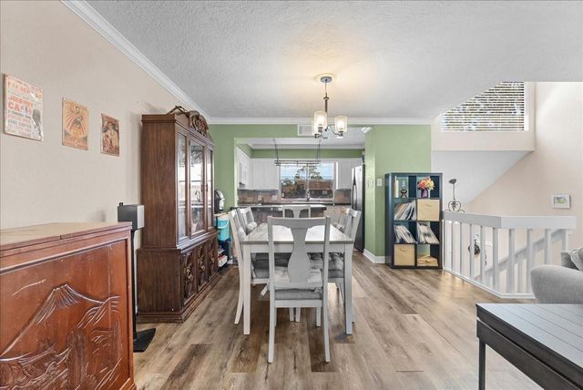 721 Davis Road, League City, TX 77573