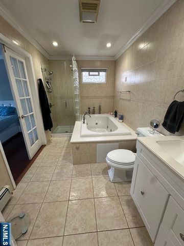 298 Julianne Terrace, Secaucus, NJ 07094