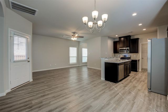 6544 Castle Loch Court, Houston, TX 77048