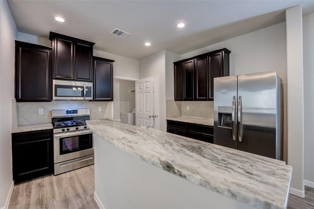 6544 Castle Loch Court, Houston, TX 77048