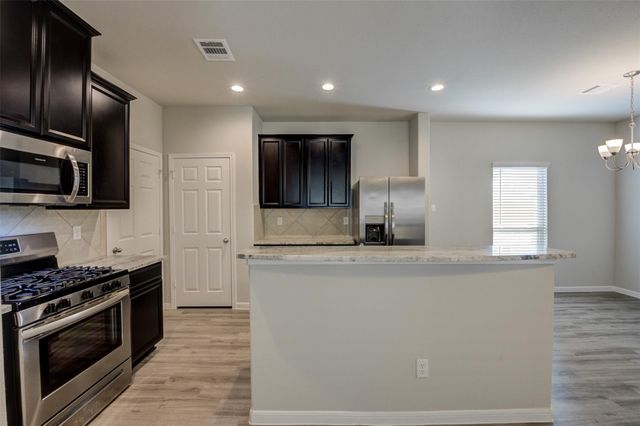 6544 Castle Loch Court, Houston, TX 77048