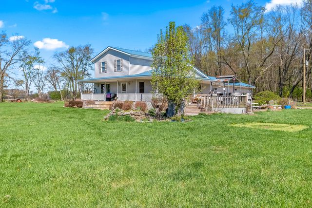 320 Jonesville Road, Jonesville, MI 49250