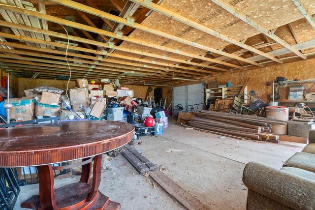 320 Jonesville Road, Jonesville, MI 49250
