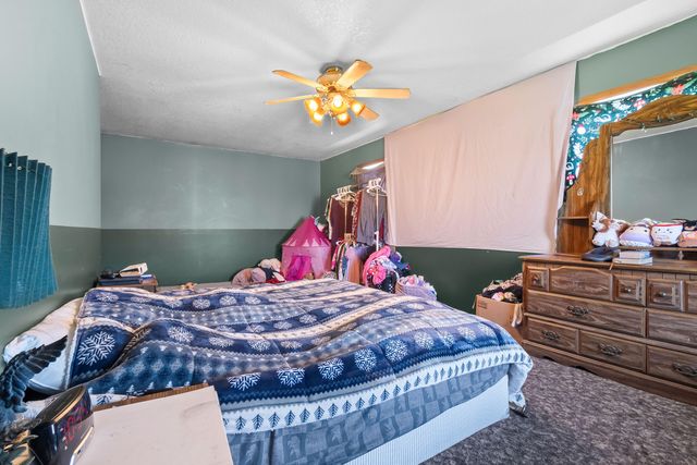 320 Jonesville Road, Jonesville, MI 49250