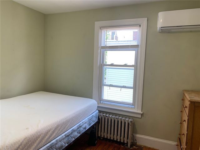 14 Grafton Street, Newport, RI 02840