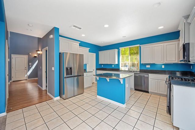 3312 San Vicente Rd, West Sacramento, CA 95691