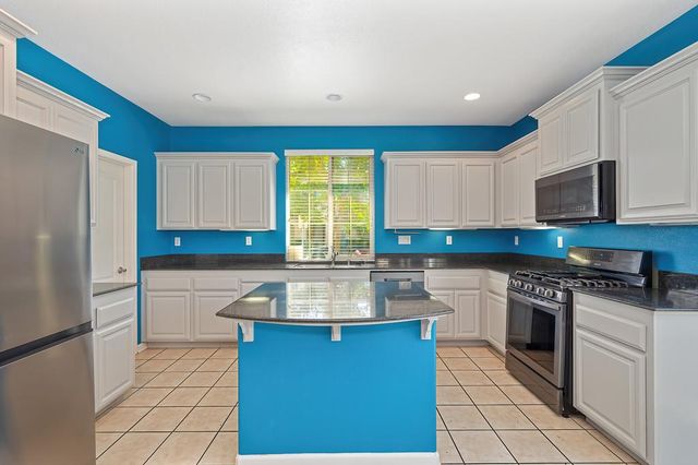 3312 San Vicente Rd, West Sacramento, CA 95691