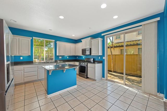 3312 San Vicente Rd, West Sacramento, CA 95691