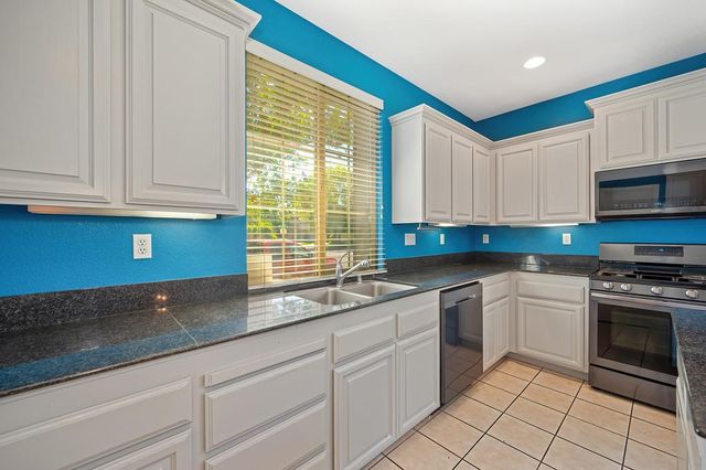 3312 San Vicente Rd, West Sacramento, CA 95691