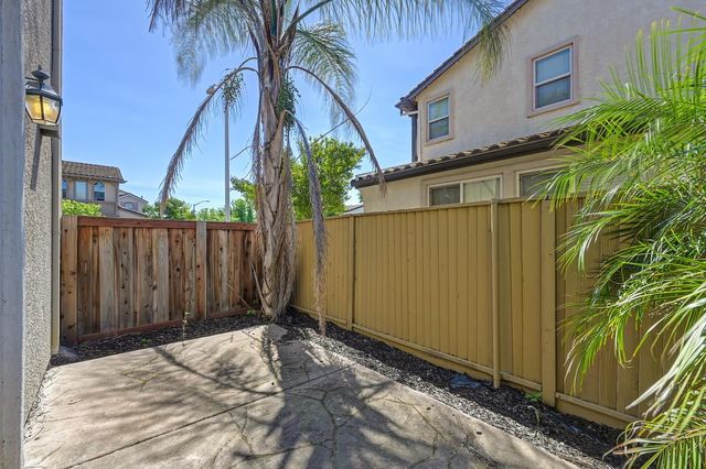 3312 San Vicente Rd, West Sacramento, CA 95691