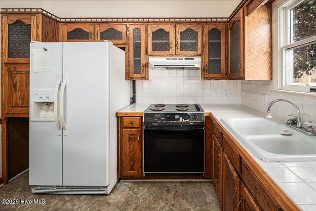 606 Cherry Road, Washington, NC 27889