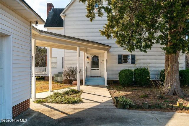 606 Cherry Road, Washington, NC 27889