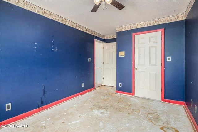 606 Cherry Road, Washington, NC 27889