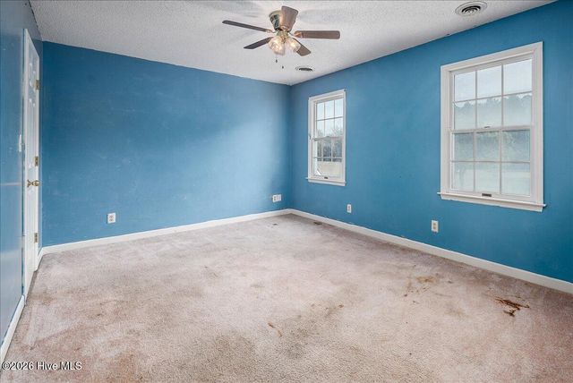 606 Cherry Road, Washington, NC 27889