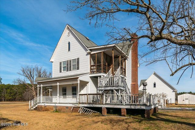 606 Cherry Road, Washington, NC 27889