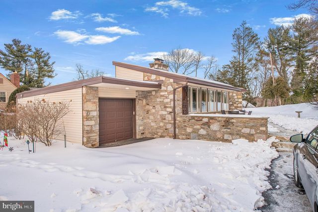 2409 ASHBOURNE RD, Wyncote, PA 19095