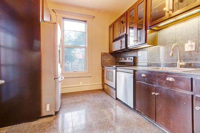 356 W Hubbard Avenue, Columbus, OH 43215