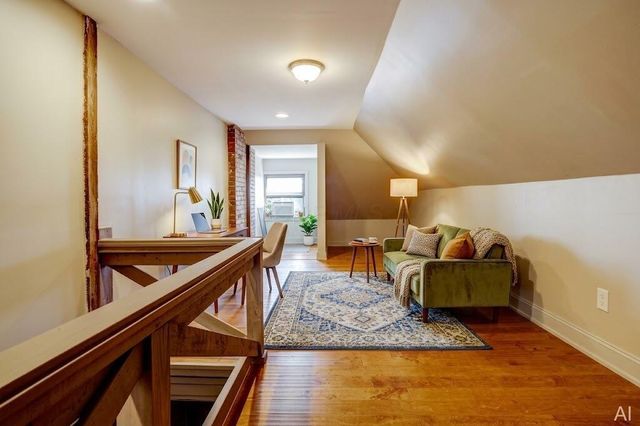 356 W Hubbard Avenue, Columbus, OH 43215