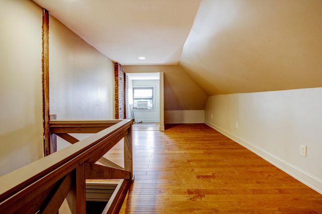 356 W Hubbard Avenue, Columbus, OH 43215