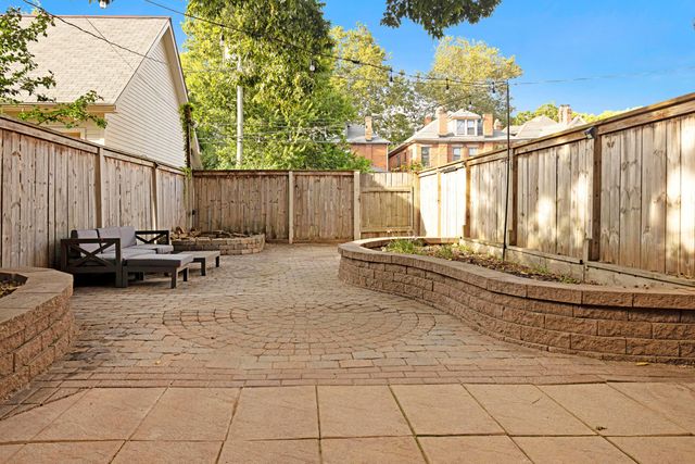356 W Hubbard Avenue, Columbus, OH 43215