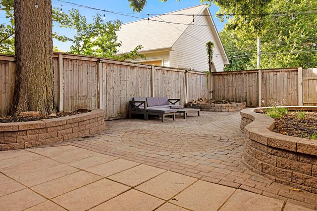356 W Hubbard Avenue, Columbus, OH 43215