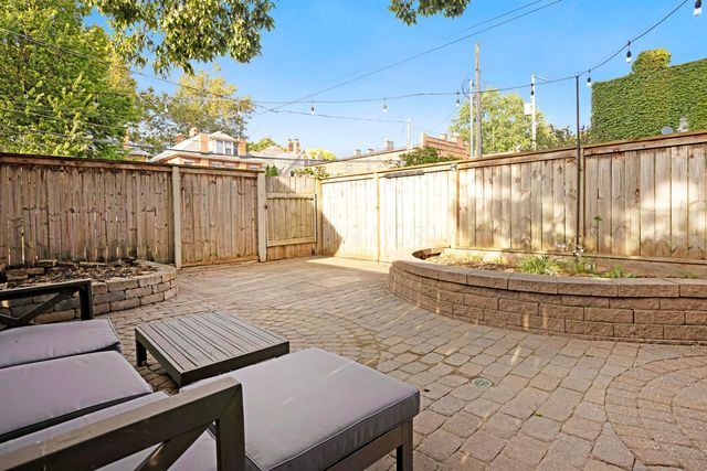 356 W Hubbard Avenue, Columbus, OH 43215