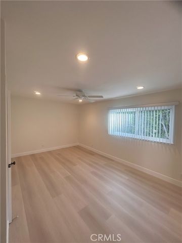 2641 Santa Ana D, Costa Mesa, CA 92627