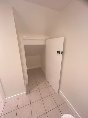 2641 Santa Ana D, Costa Mesa, CA 92627