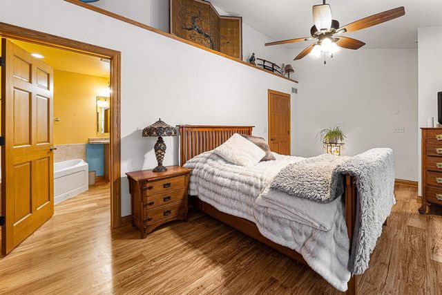 W144N10968 FOND DU LAC AVENUE, Germantown, WI 53022