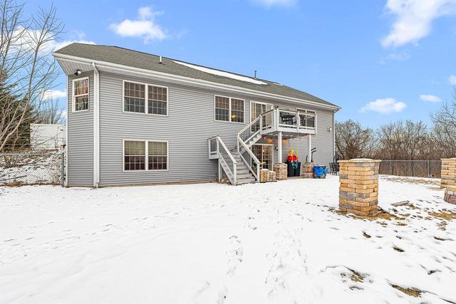 W144N10968 FOND DU LAC AVENUE, Germantown, WI 53022
