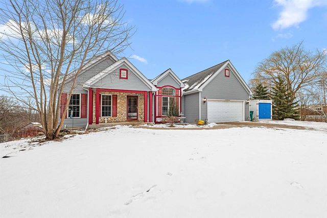 W144N10968 FOND DU LAC AVENUE, Germantown, WI 53022