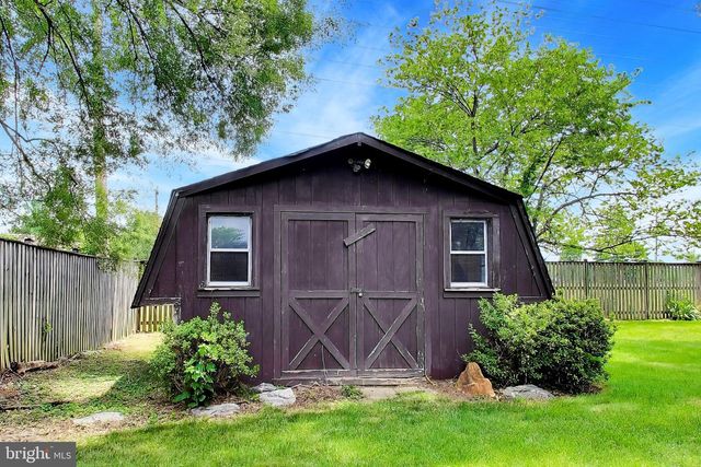 17105 MACDUFF AVE, Olney, MD 20832