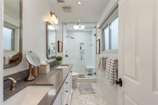 4843 Ben Avenue, Valley Village, CA 91607