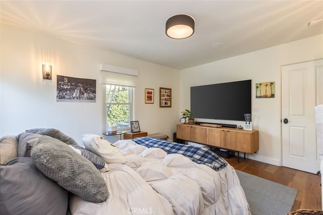 4843 Ben Avenue, Valley Village, CA 91607