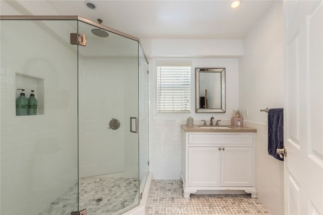 4843 Ben Avenue, Valley Village, CA 91607