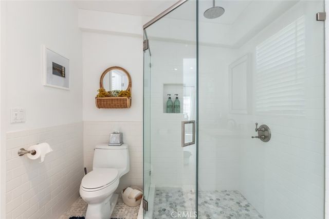 4843 Ben Avenue, Valley Village, CA 91607