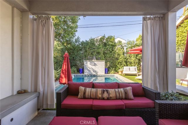 4843 Ben Avenue, Valley Village, CA 91607