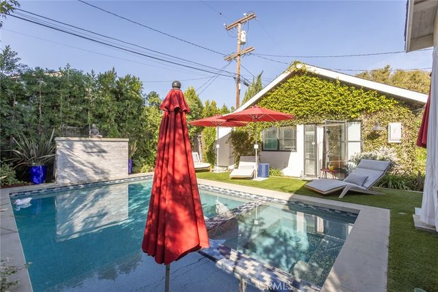 4843 Ben Avenue, Valley Village, CA 91607