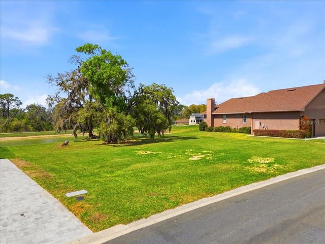 5320 BLOOMFIELD BOULEVARD, Lakeland, FL 33810