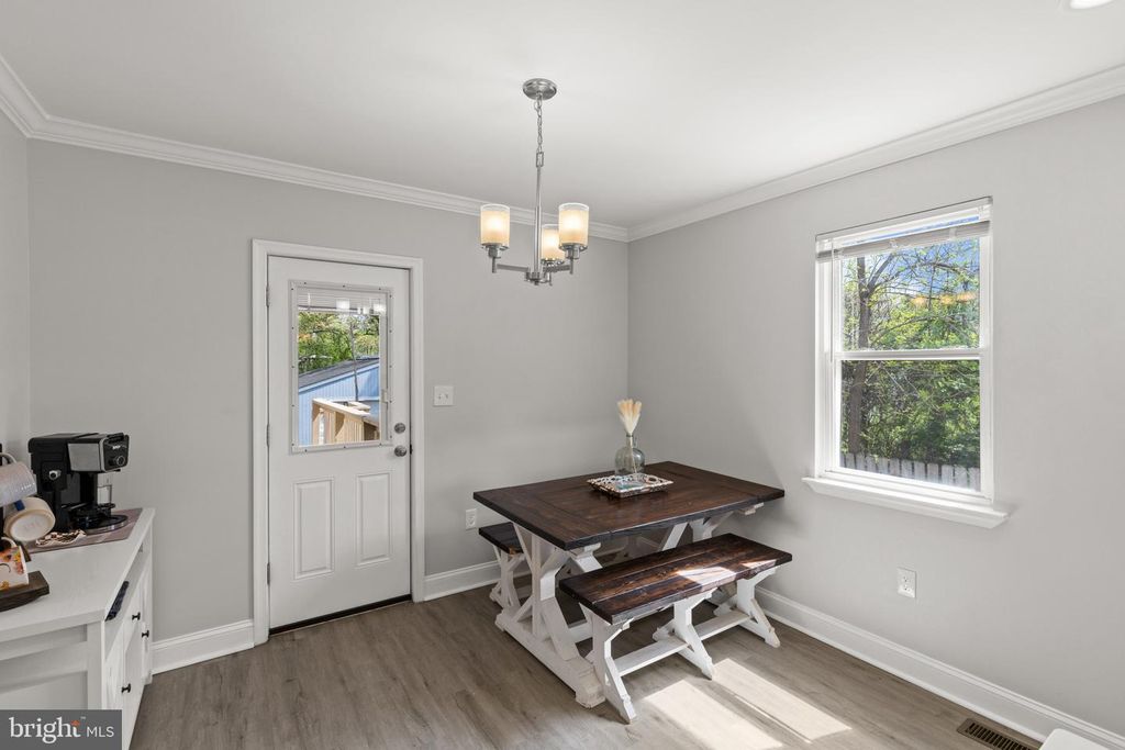 Image 12 of property listing at 5823 WESTWOOD AVE, Baltimore, MD 21206