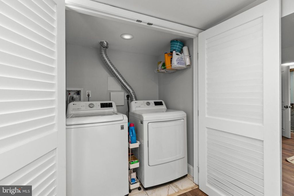 Image 30 of property listing at 5823 WESTWOOD AVE, Baltimore, MD 21206